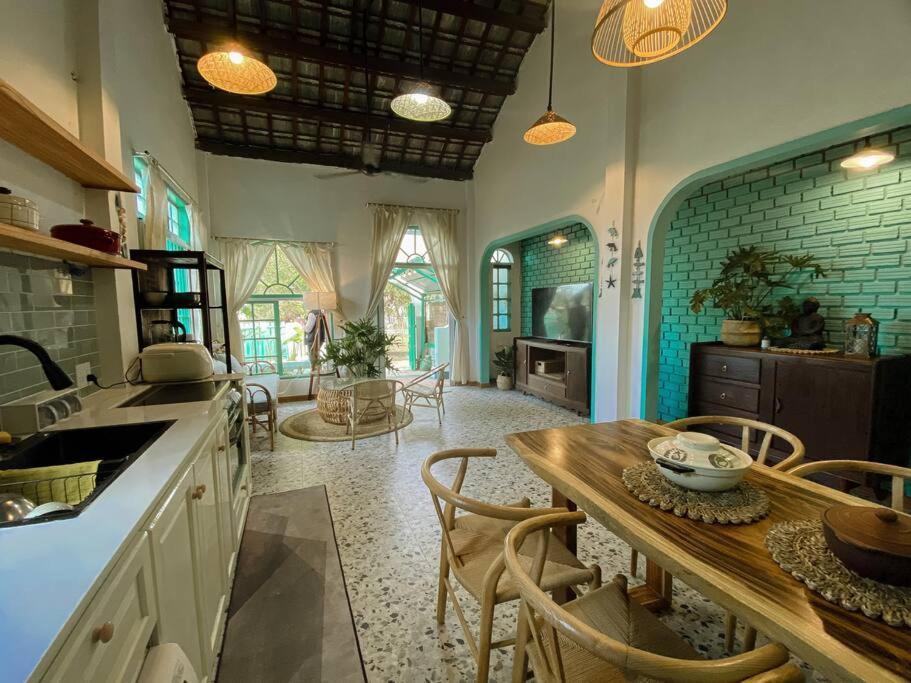 Hoi An Coastal Charm Villa - Jaccuzi Pool - Netflix Tan Thanh Extérieur photo